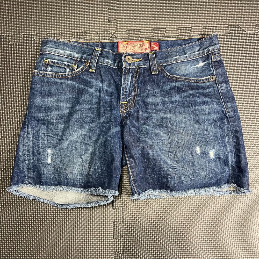 Lucky Legend Womens Distressed Denim Shorts Size 2 With Star Applique & Raw Hem
